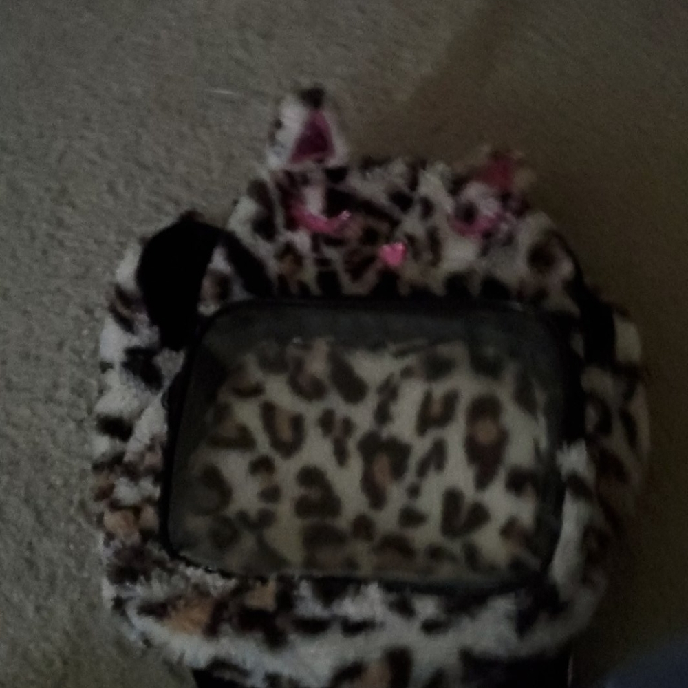 Shorts and kitty backpack